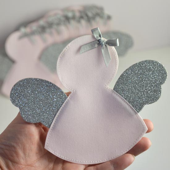 sachet à dragées en tissu ange pour naissance communion baptême