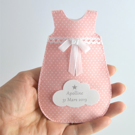 sachet à dragées naissance bébé turbulette en tissu