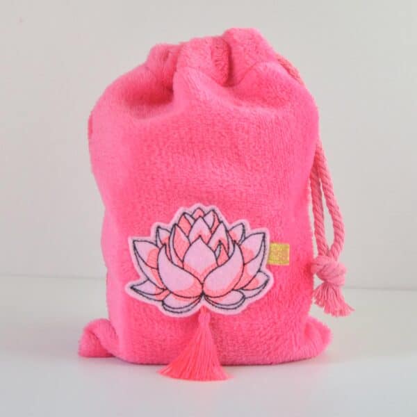 pochon rangement jeu de tarot lotus rose fourrure rose