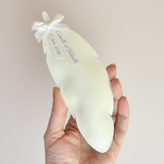 Ballotin à dragées en forme de plume en tissu pailleté, cadeau invité mariage